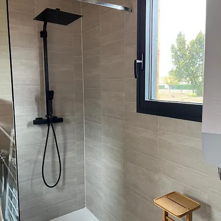 Le Laponya - Climatisés Avec Spa&borne De Recharge Chalet Bressols