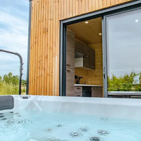 Le Laponya - Climatisés Avec Spa&borne De Recharge Chalet Bressols